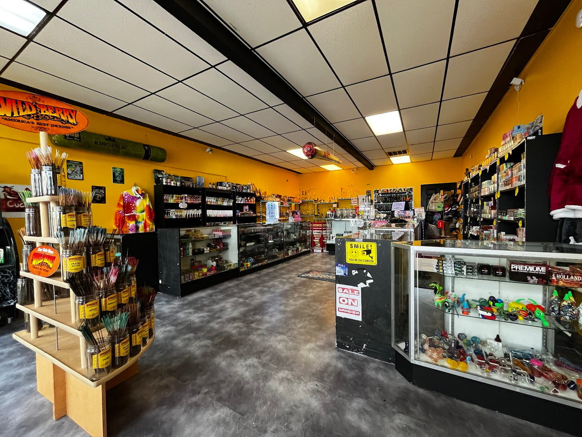 Gravity Smoke Shop Tulsa, Vape Shop, CBD Store, Kratom, & Delta 8