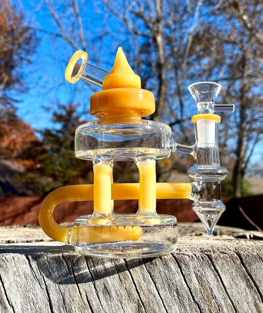 Compact 6.5" Yellow Mini Dab Rig - Recycler Glass Water Pipe for Optimal Filtration