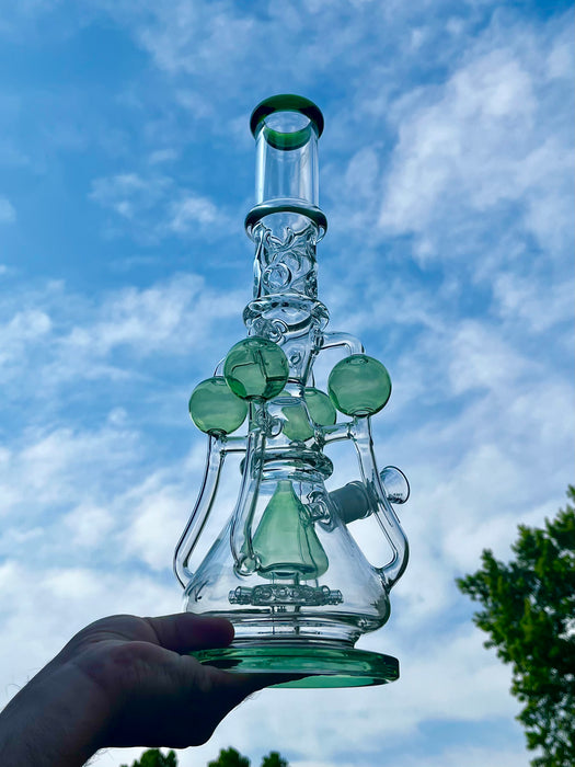 The Amazonian Trophy - Side View of the 20-Inch Bong with Unique Design