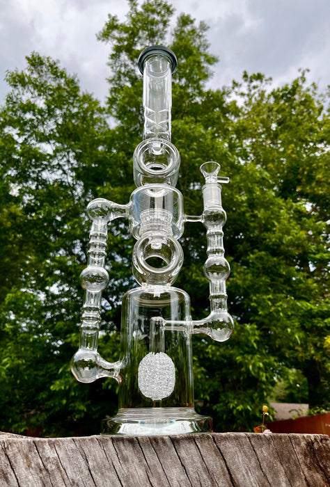 Apple Double Donut Perc Bong: Smooth Hits, Flavorful Clouds