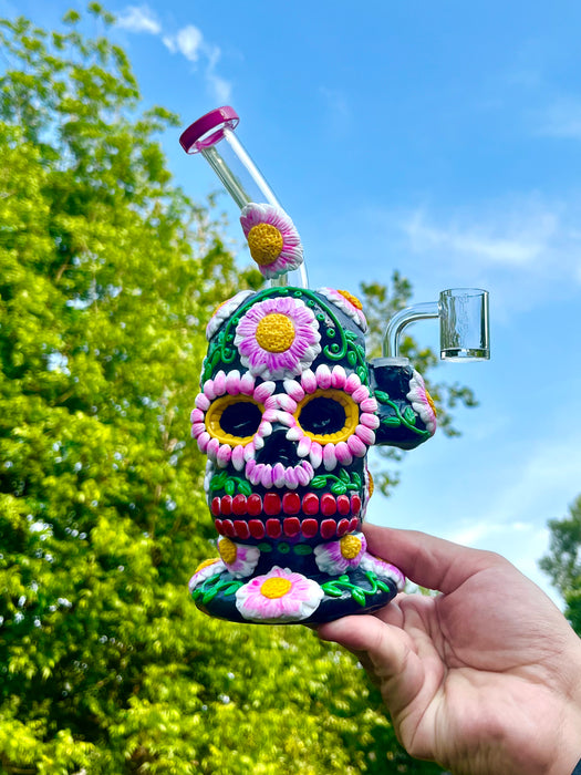 Skull Flower Bong - 9-Inch Dab Rig Water Pipe with Honeycomb Percolator