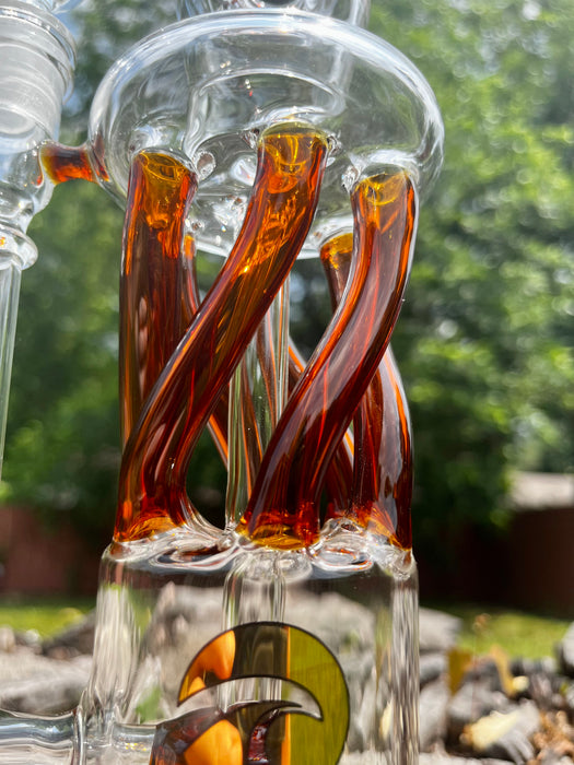 12" Tsunami Glass Twisted Showerhead Recycler Bong: Optimal Percolation and Stunning Design