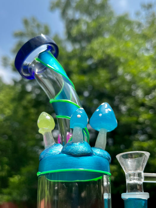 9-Inch Transparent Blue Glass Dab Rig Water Pipe Bong with Glow in the Dark Mushrooms and Lines